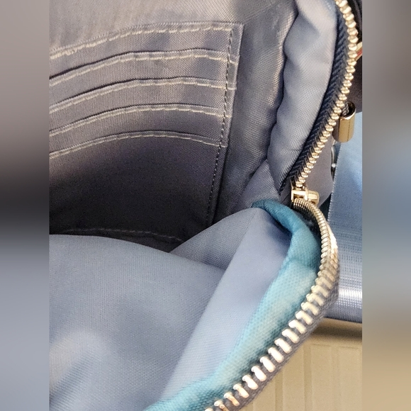 Stylish Grayish Blue Hydration Bag Wit Other Compartments 4 Outdoor Adventure main image 4